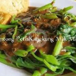 Lontong Petis Kangkung  Krupuk