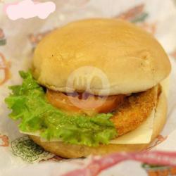 Chicken Cheese Burger