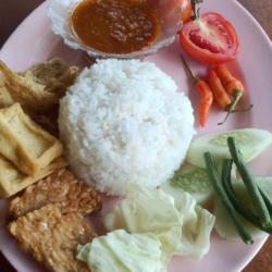 Nasi  Sambal Terasi   Tahu Tempe