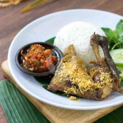 Paket Ayam Kampung Goreng