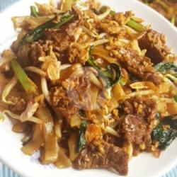 Kwetiaw  Goreng,daging Sapi.