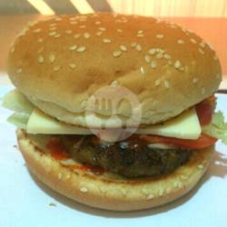 Beef Grill Cheese Burger