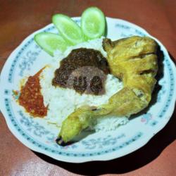 Nasi Ayam Bumbu Khas Madura