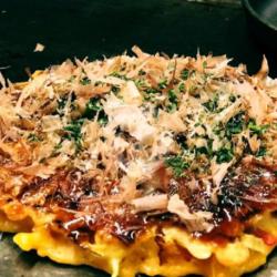 Okonomiyaki Smoke Beef Telor