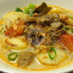 Soto Tangkar Daging Sapi   Nasi