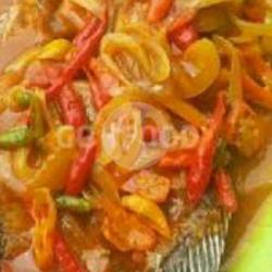 Gurameh Goreng Saos Padang