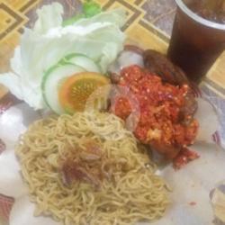 Paket Indomie Ayam Dada Penyet