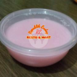 Silky Puding Strawberry Milk