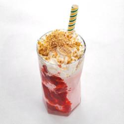 Strawberry Cheese Cake Frappe