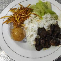 Nasi Campur Paru Telur