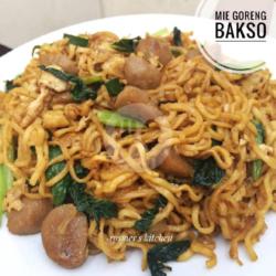 Mie Goreng Bakso