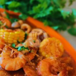 Seafood Mix Cumi Udang Saus Telur