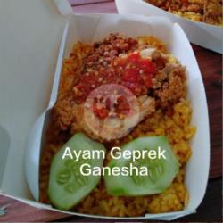 Nasi Goreng Ayam Geprek