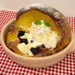 Dutch Pancake Blueberry Cheese W/ Ice Cream