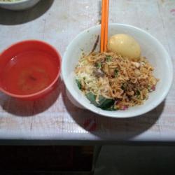 Mie Pangsit Ayam Telur