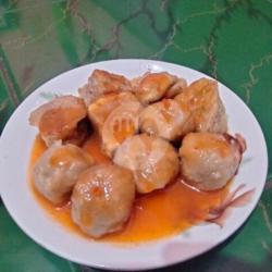 Pentol Campur Tahu Bakso