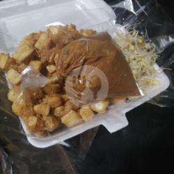 Tahu Lontong Telur