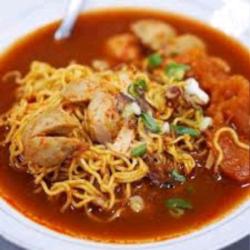 Seblak Kwetiau Telor Baso