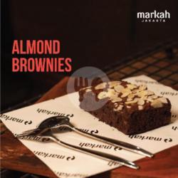 Almond Brownies