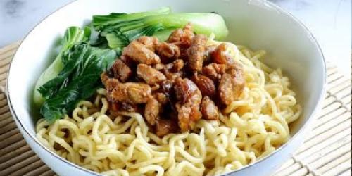 Mie Ayam Organik, Ms Batubara