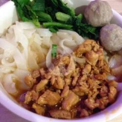 Kwetiau Ayam Jamur