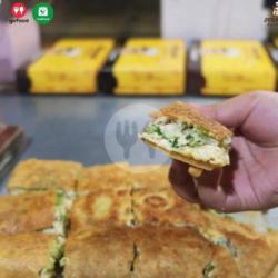 Martabak Telur Bebek Luar Biasa