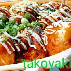 Takoyaki (sosis,keju,beef)