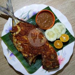 Ikan Putih Bakar (medium)