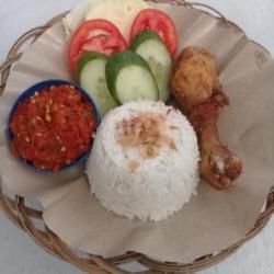 Nasi Ayam Penyet Paha Bawah  Es Teh