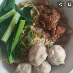 Mie Ayam Bakso Krikil