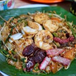 Kwetiau Campur Bihun Goreng Komplit