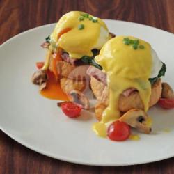 Eggs Benedict