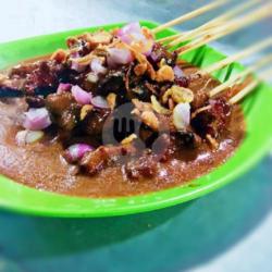 Sate Kambing Satu Porsi