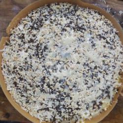 Martabak Manis Spesial Campur Keju ( Kacang Coklat Wijen Keju )