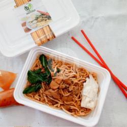 Mie Ayam Goreng Pangsit