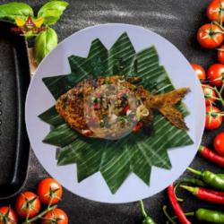 Ikan Bawal Bakar