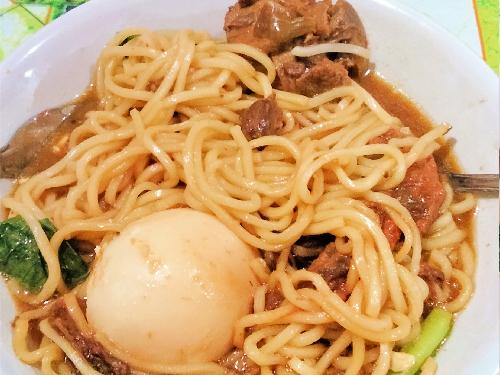 BAKSO ALFIA PADEMAWU, Simpang Empat Masjid Sotok