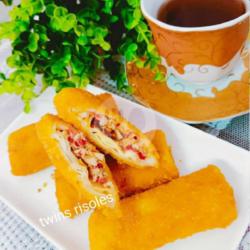 Risoles Ayam Jamur Mercon