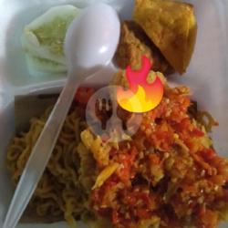 Ayam Geprek Jomblo   Indomie Goreng