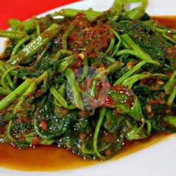 Cah Kangkung Terasi