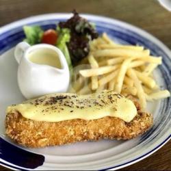 Crunchy Chicken Milanese