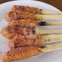 Sate Pusut