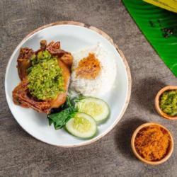 Nasi Bebek Goreng   Tempe   Telor   Bakso