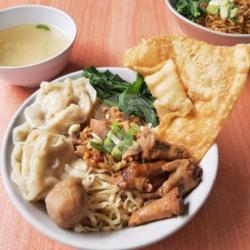 Mie Ceker Spesial