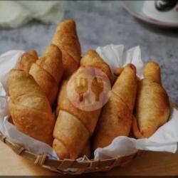 Molen Kacang Ijo