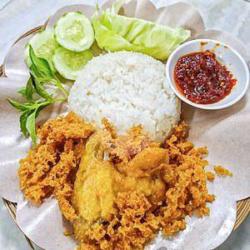 Ayam Kremes (sambal Tomat)  Nasi