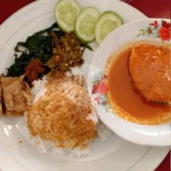 Nasi Tongkol Asam Padeh