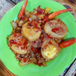 Telur Bulat Kentang Sambal Merah