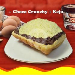 Pancong Choco Crunchy   Keju