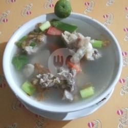 Sop Iga Betawi